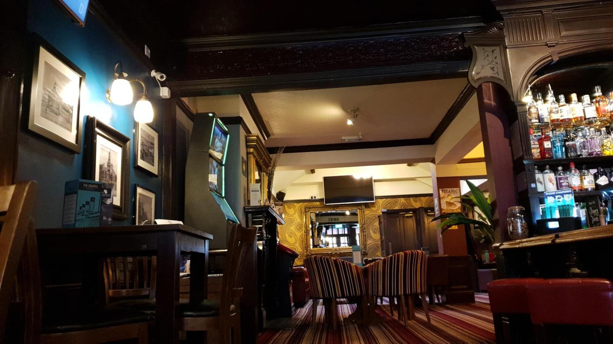 The Grapes Pub Hotel Саутхамптън Екстериор снимка