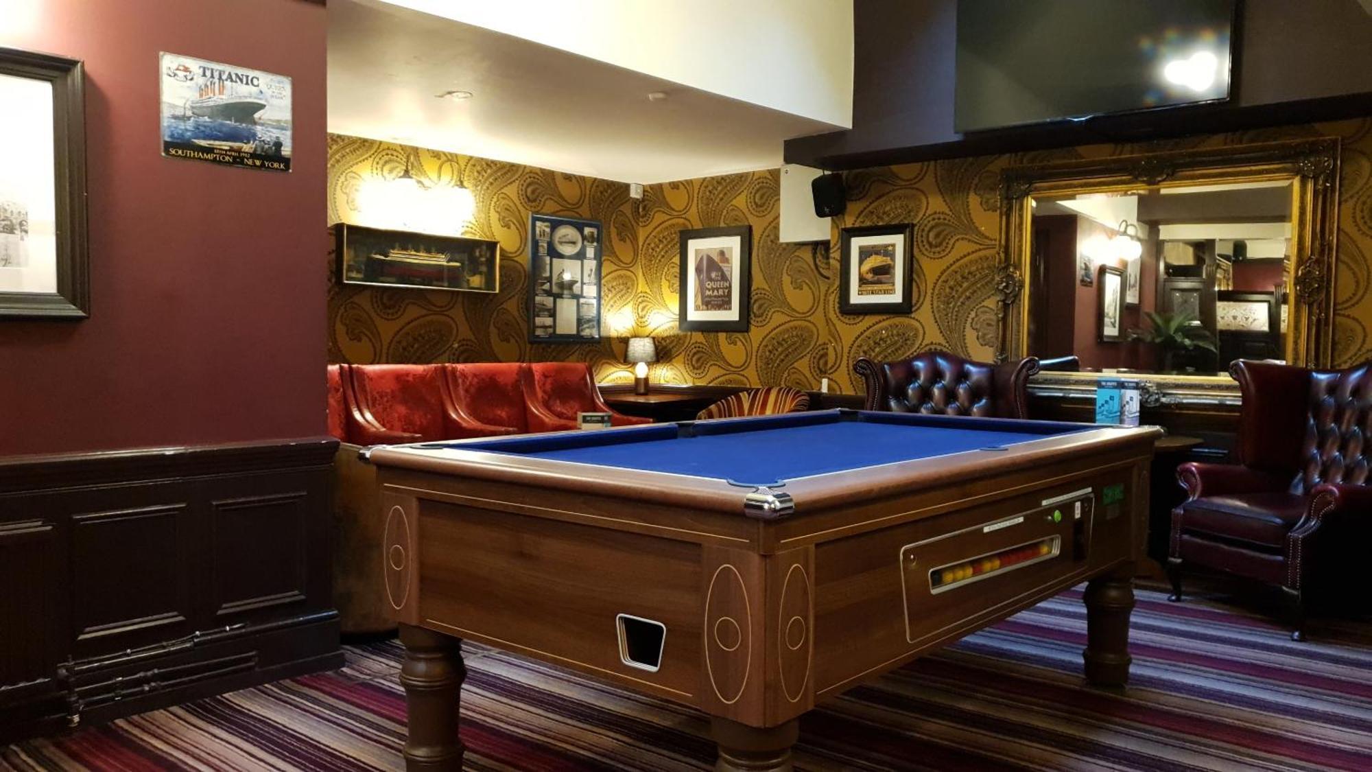 The Grapes Pub Hotel Саутхамптън Екстериор снимка