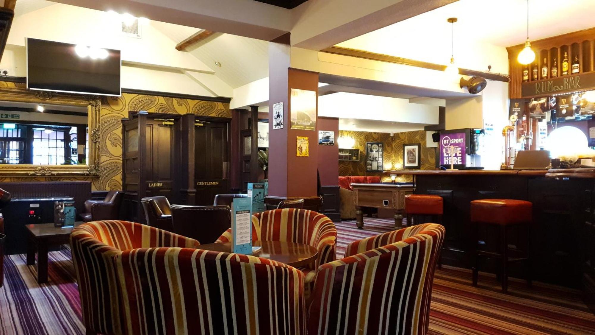 The Grapes Pub Hotel Саутхамптън Екстериор снимка