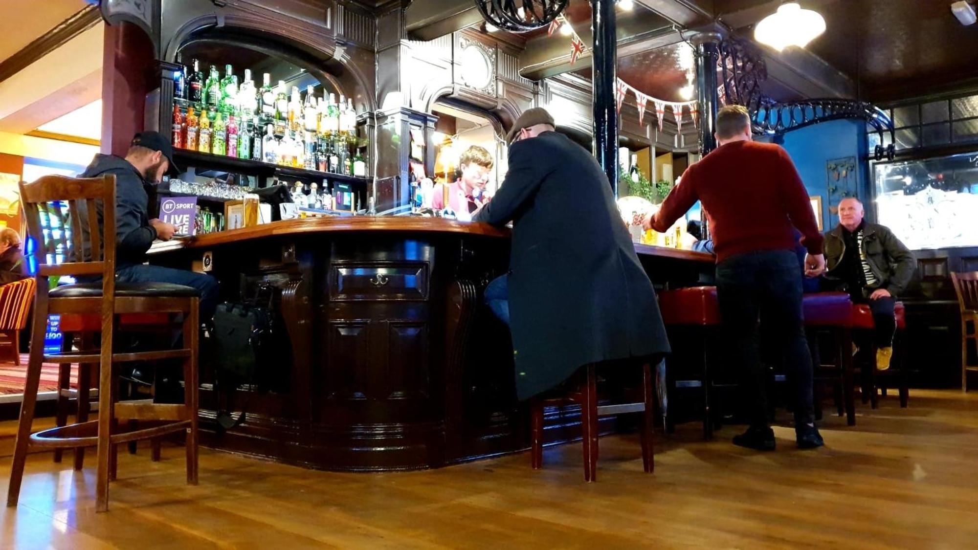 The Grapes Pub Hotel Саутхамптън Екстериор снимка