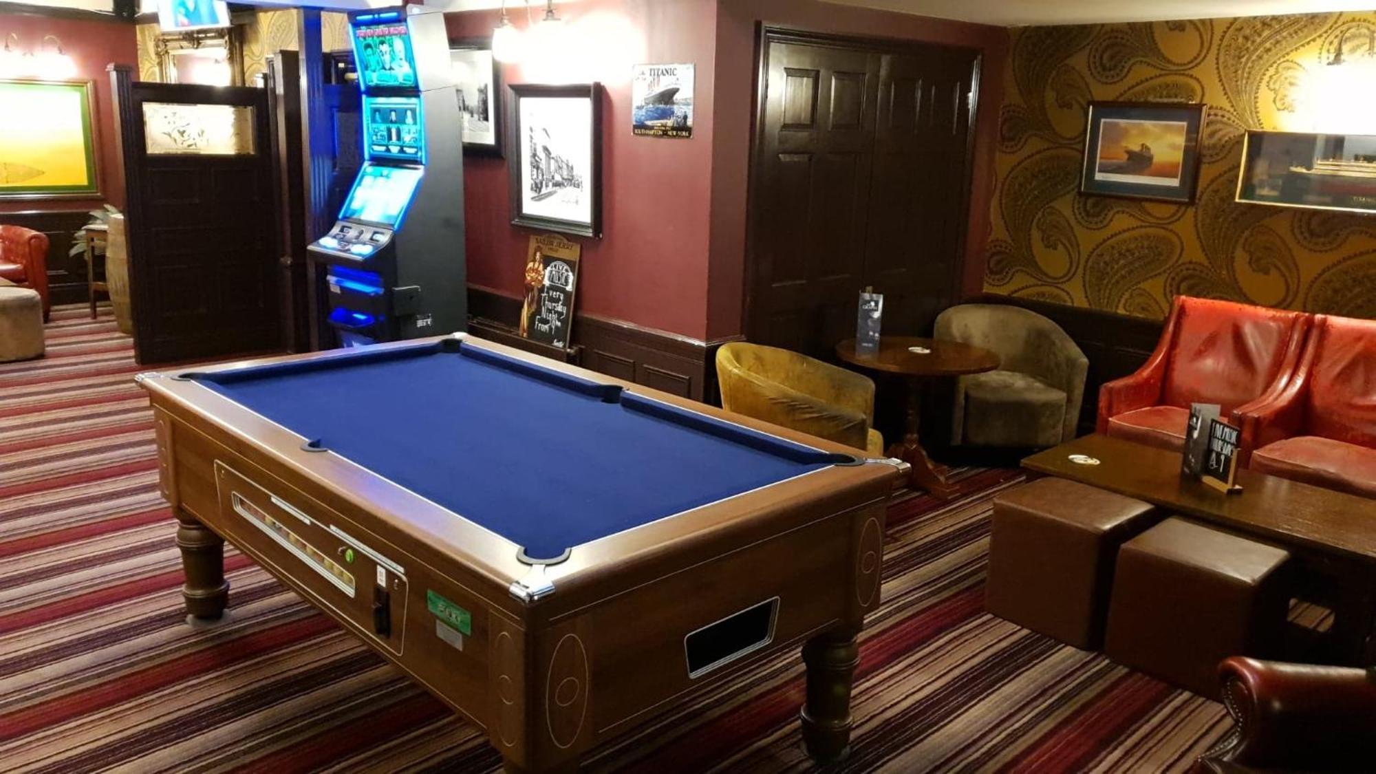 The Grapes Pub Hotel Саутхамптън Екстериор снимка